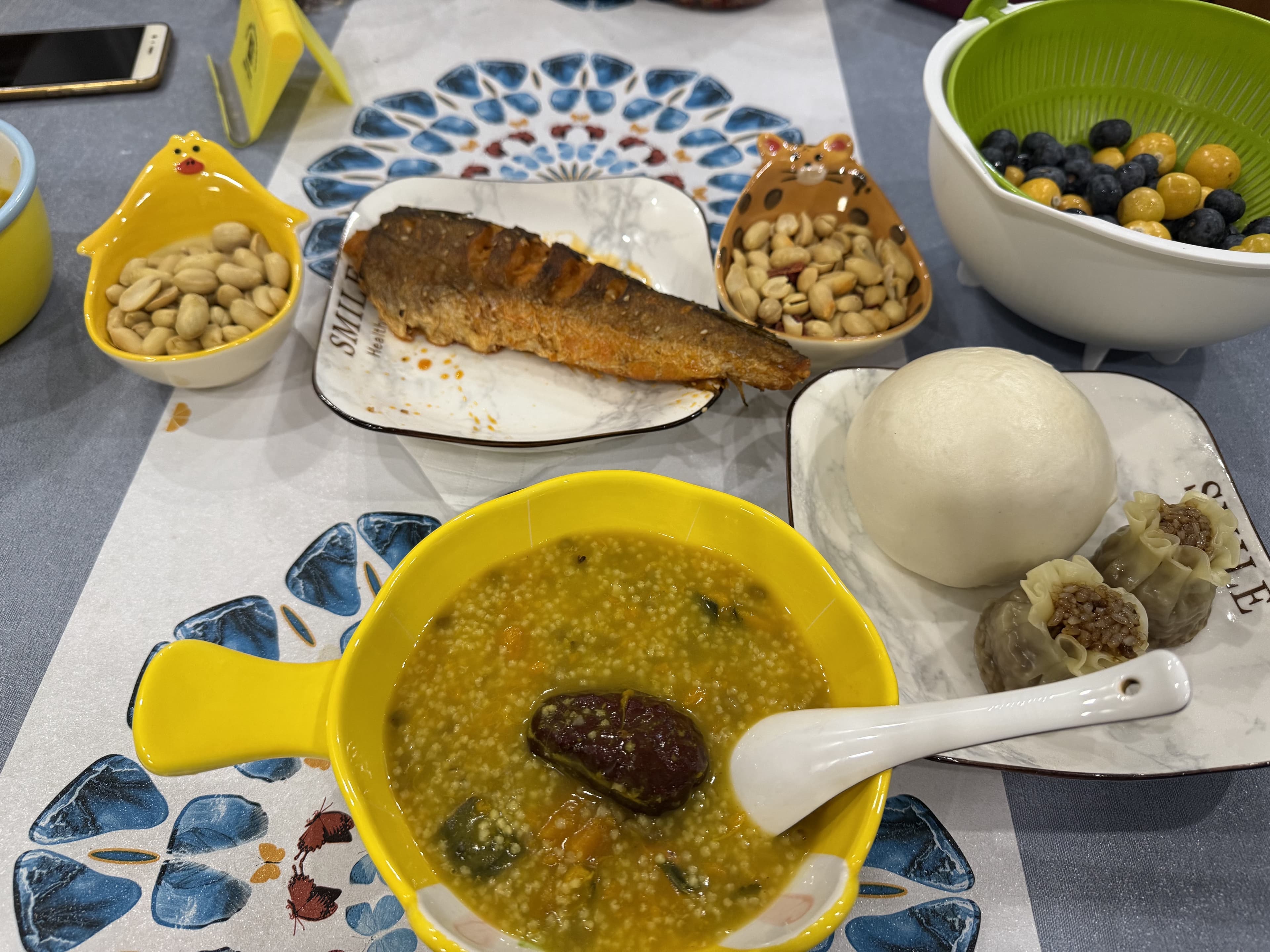 下班回家发现餐桌摆着这桌饭…老母亲的爱太具象了！封面图
