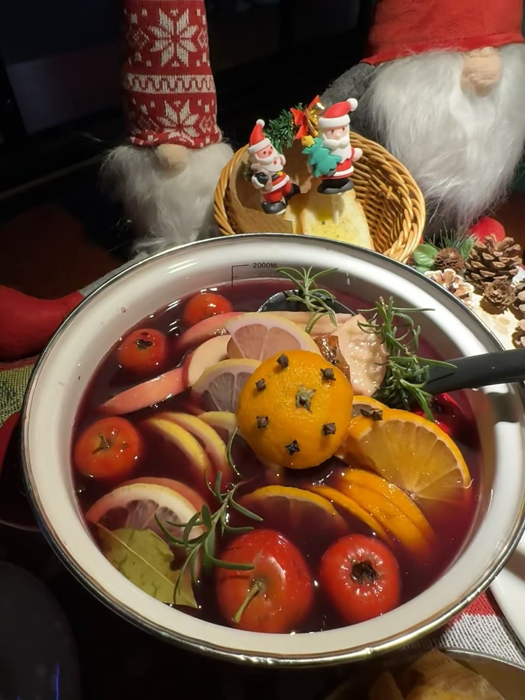 圣诞夜煮一锅热红酒，连空气都带糖霜味～封面图