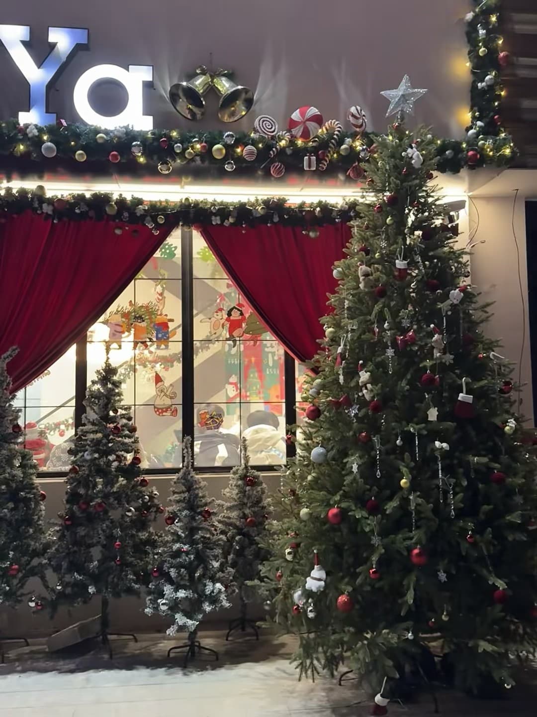 圣诞季的温柔暴击✨路过这家店，整条街都甜了封面图