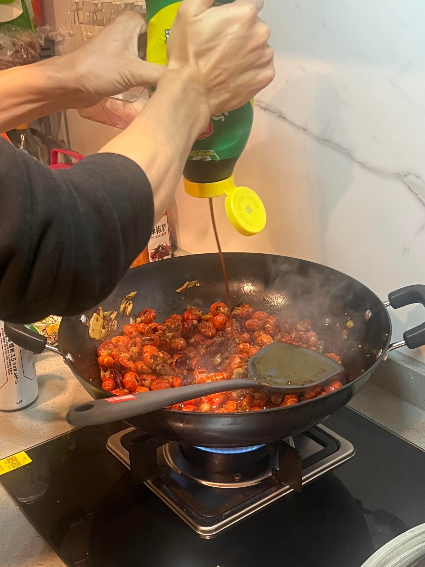 今晚的小龙虾自由,从一瓶酱料开始🔥封面图