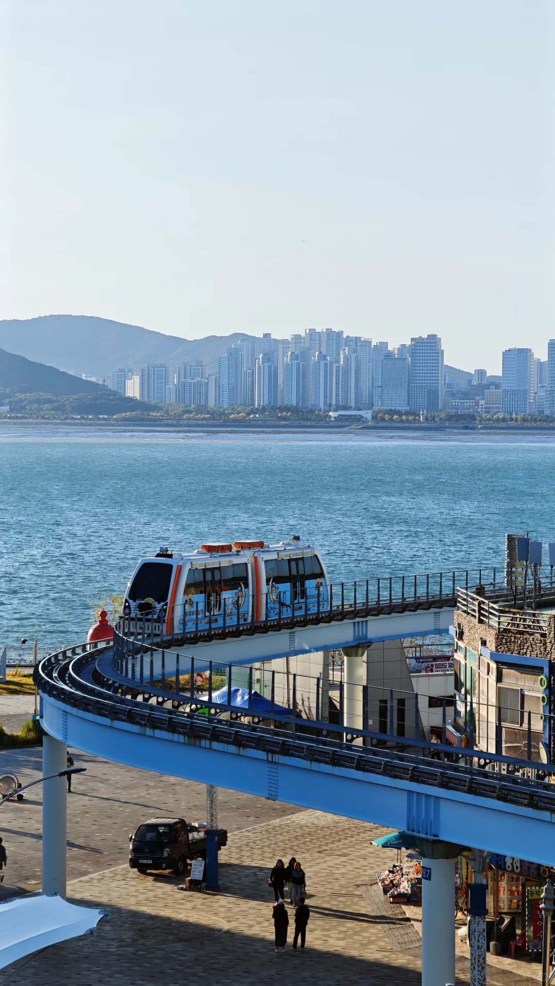 仁川的蓝色.封面图