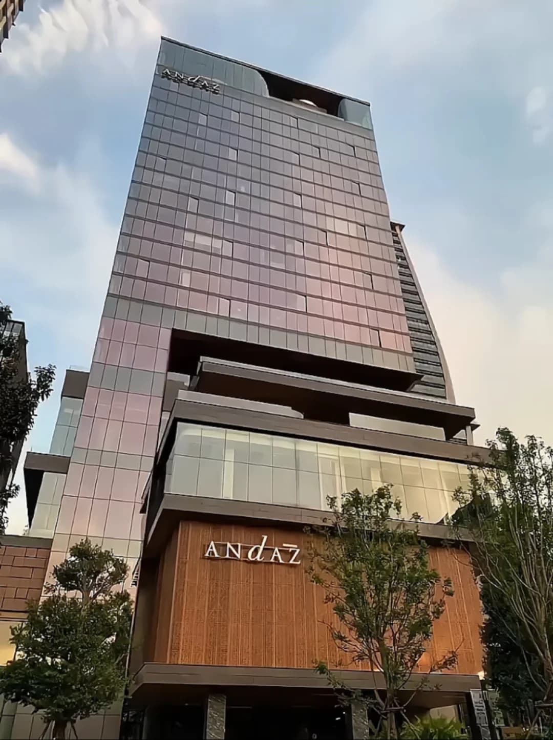 在曼谷！四面佛！新开业！便宜好住到哭😭😭封面图