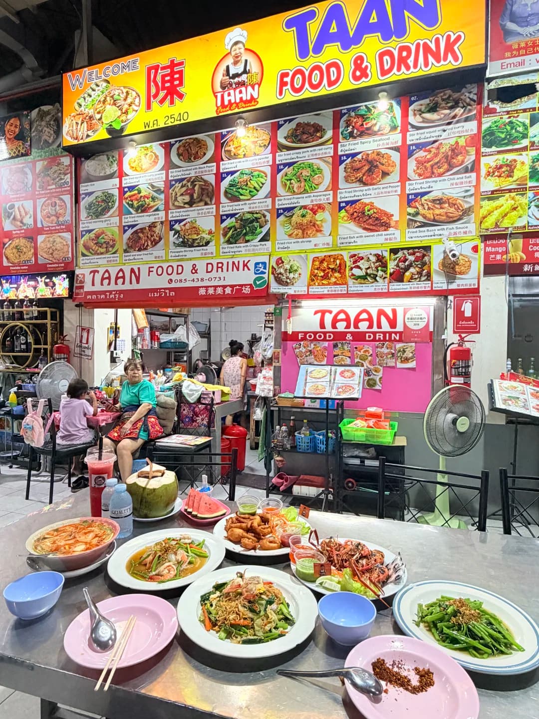 🇹🇭芭提雅挖到宝｜陈记TAAN大排档，本地人狂推的泰餐封面图