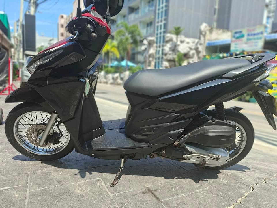 FOR RENT 6 MONTHS. 1699 BAHT PER MONTH..In封面图