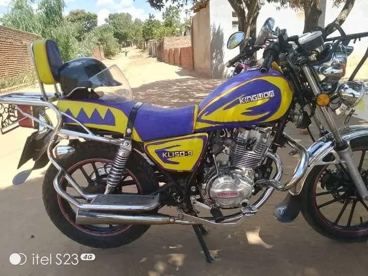 FOR SALE KING LION MOTOCROSS ENGENI GOOD封面图