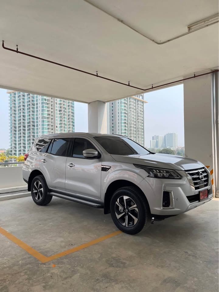 Selling my car, only 1 owner me封面图
