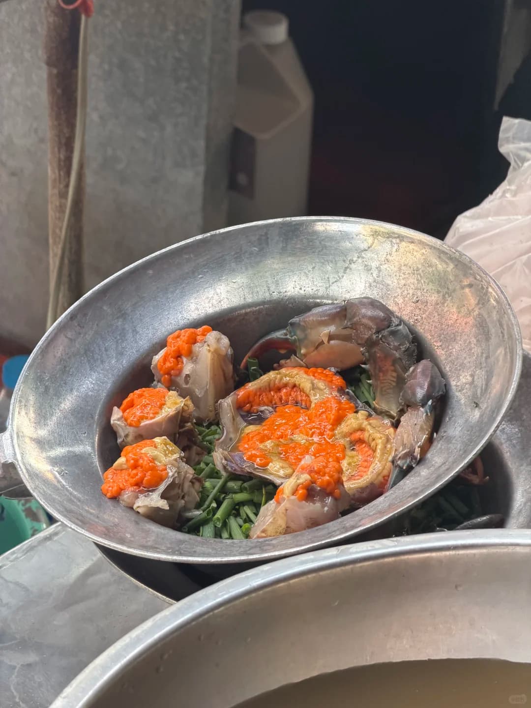 曼谷美食｜米其林膏蟹粉丝煲真封面图