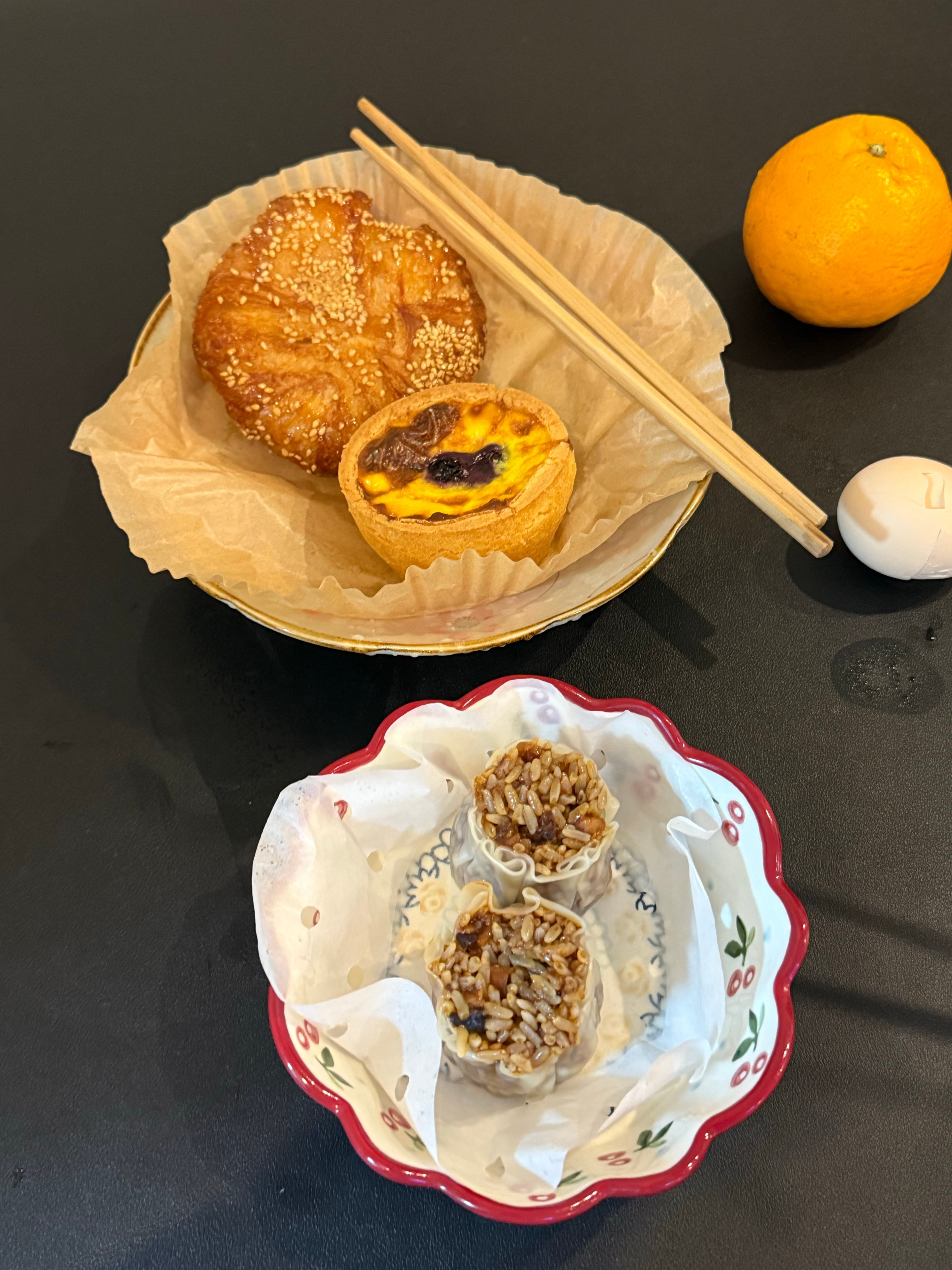 早茶时间到！芝麻球+蛋挞+糯米卷，今天在公寓小厨房的快乐