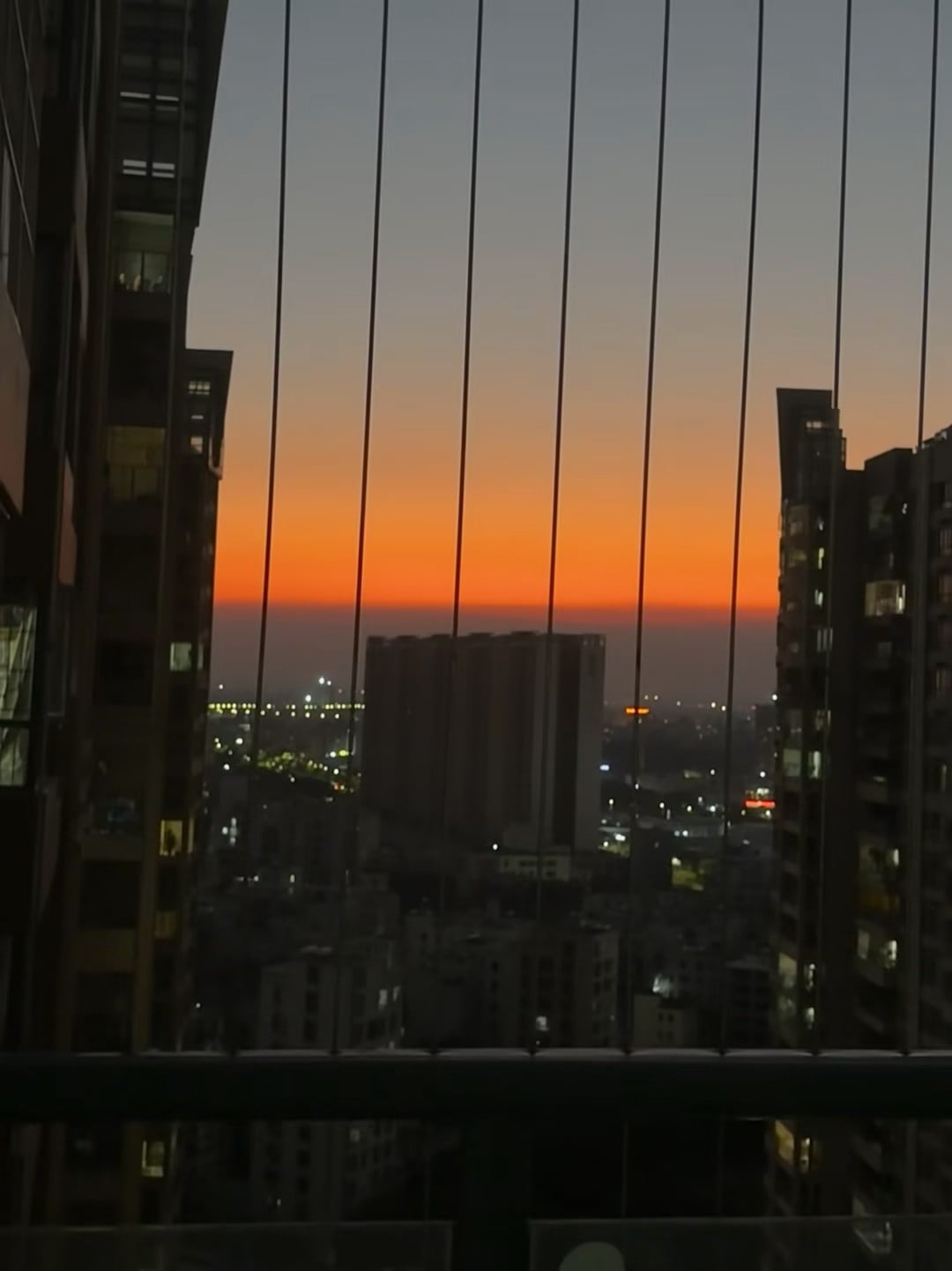 傍晚的橘子海，阳台偷看城市换装