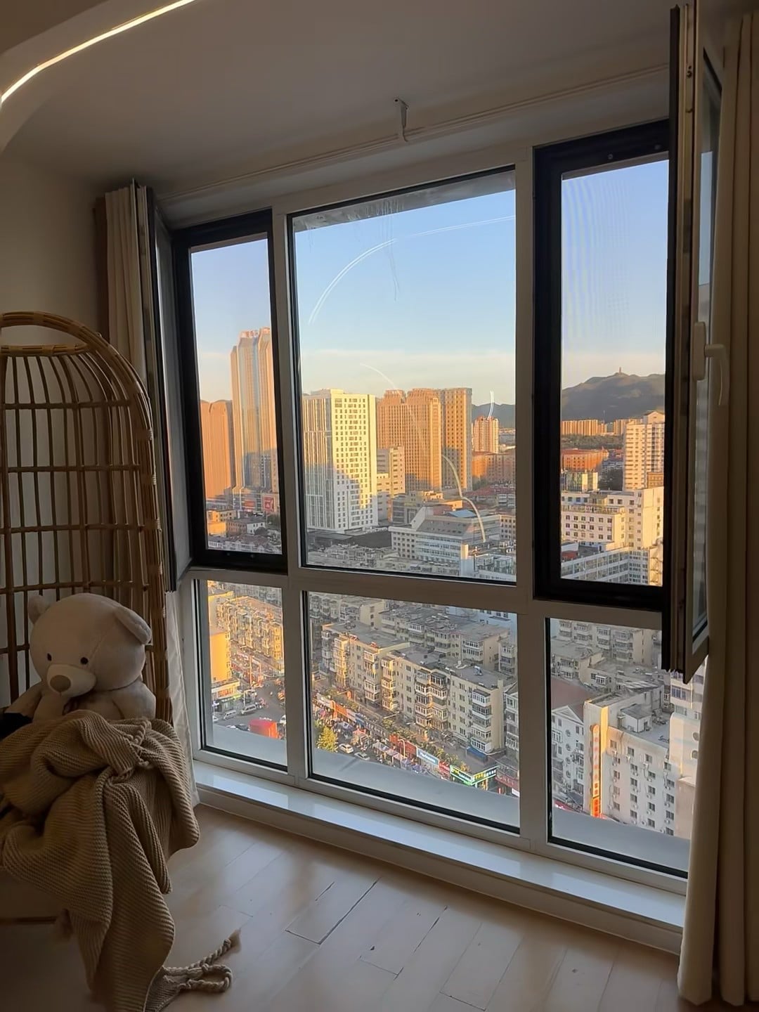 新家落地！阳光洒满窗台的瞬间，突然想哭…
