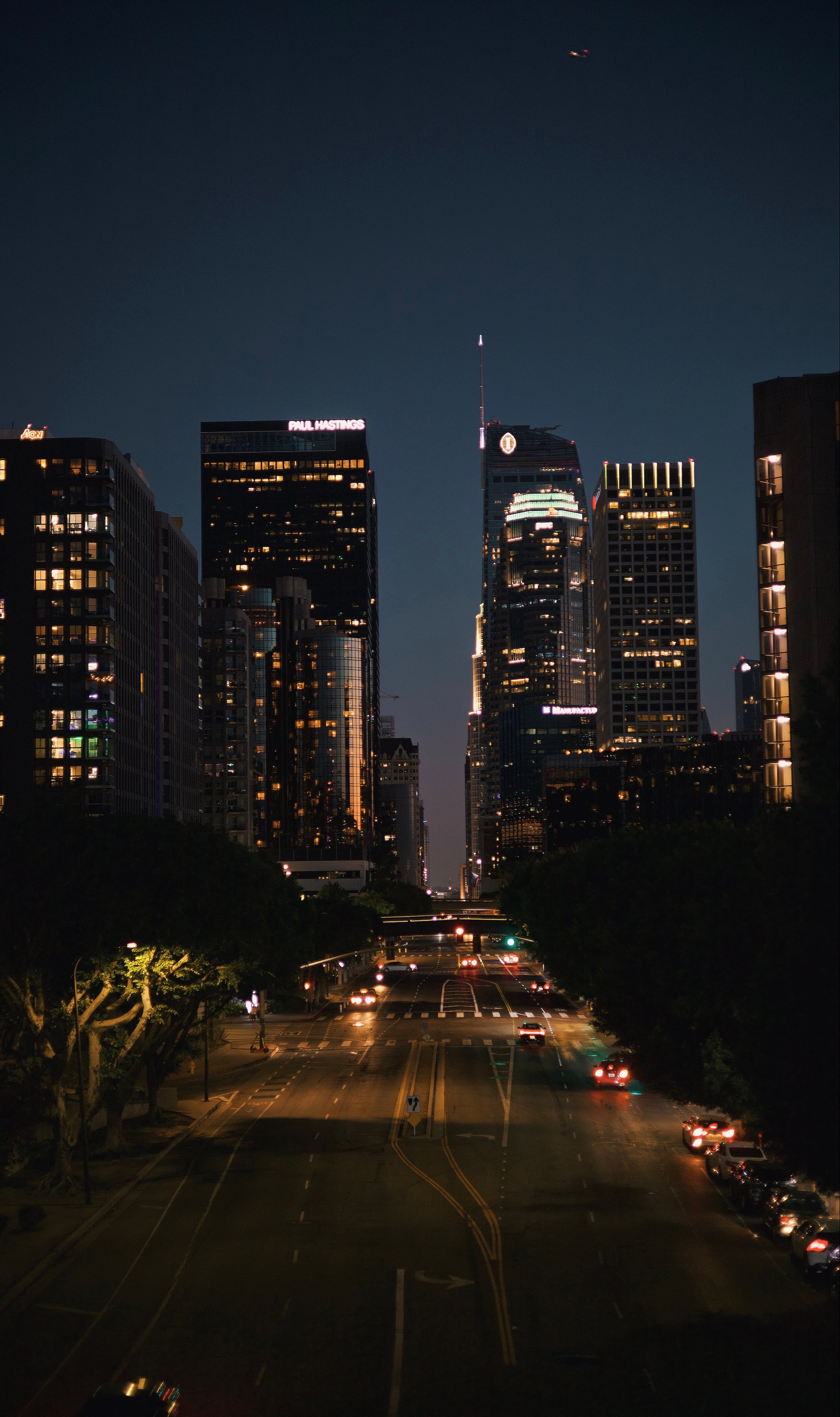 夜路偶遇LA的霓虹心跳 🌃