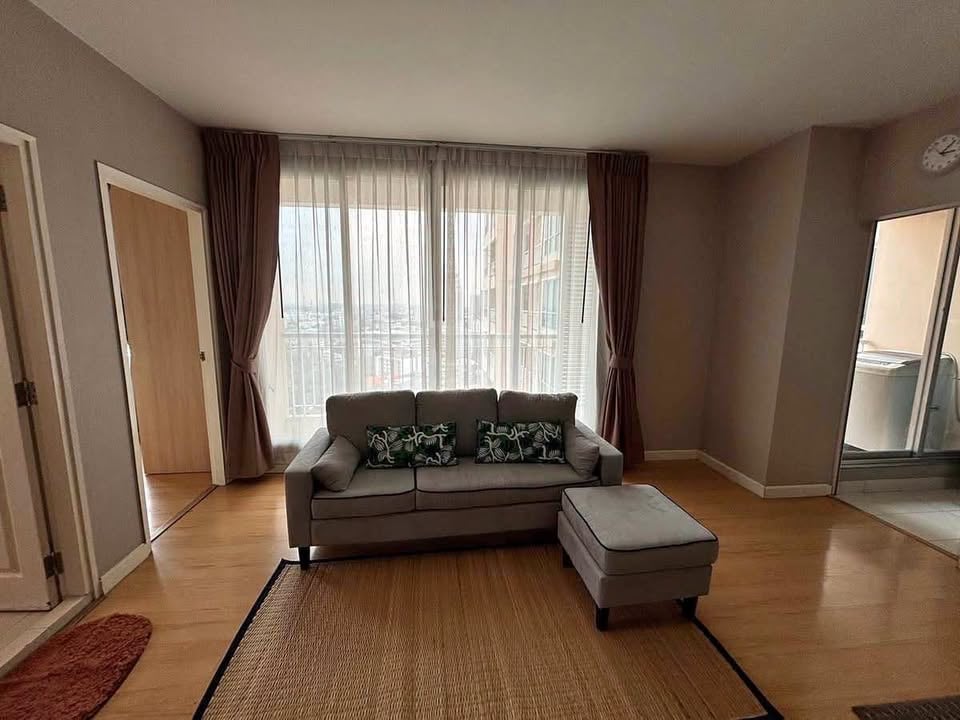2 Beds 2 Baths - Apartment