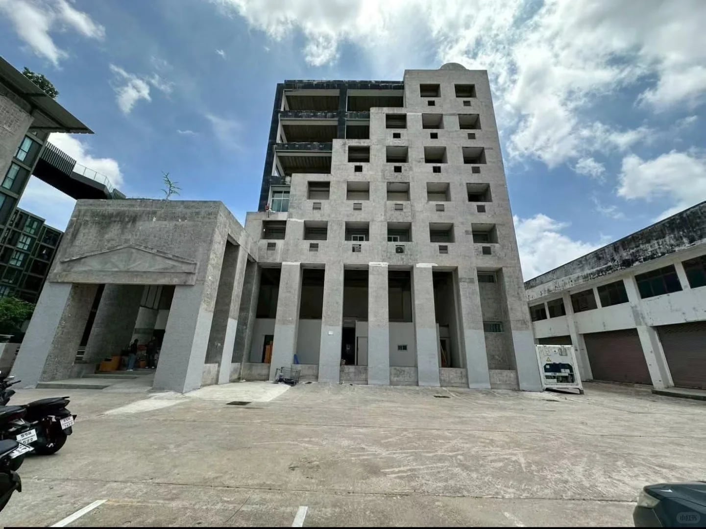 🔥曼谷诗纳卡琳黄金地段
