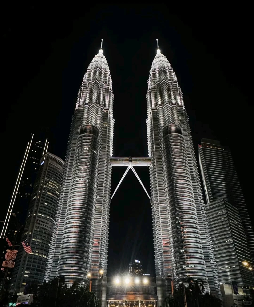 家庭条件普通很适合到马来西亚留学