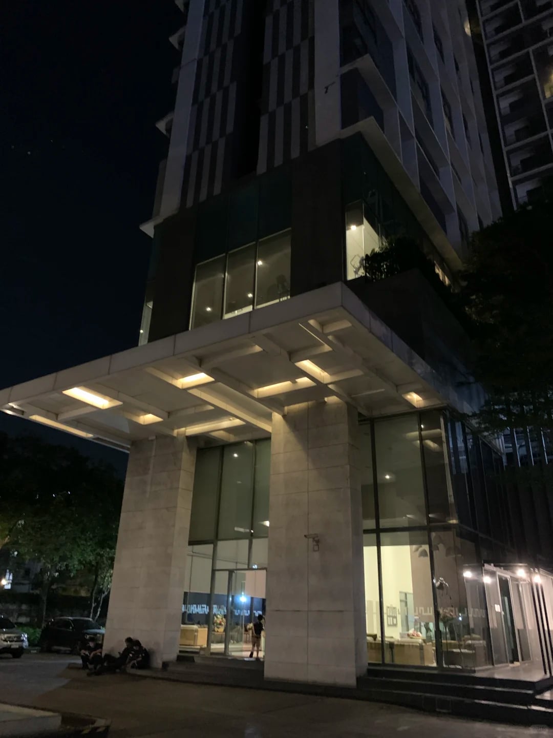 曼谷自家公寓有要住的吗？