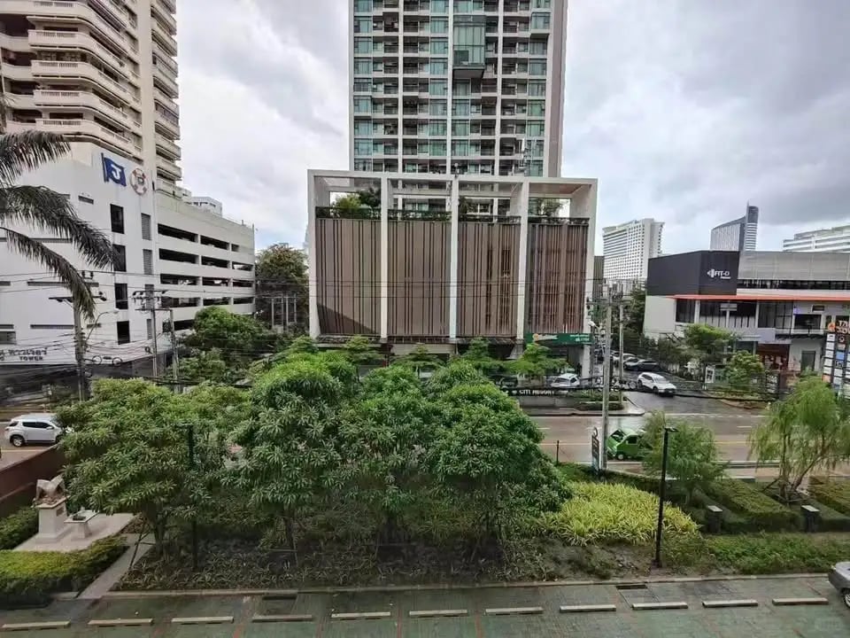 曼谷公寓出租Supalai Sukhumvit 39