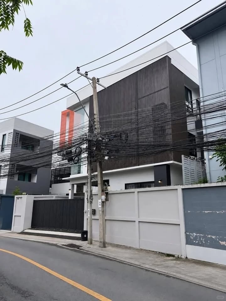 曼谷辉煌Sam Sen Nok独栋别墅出租