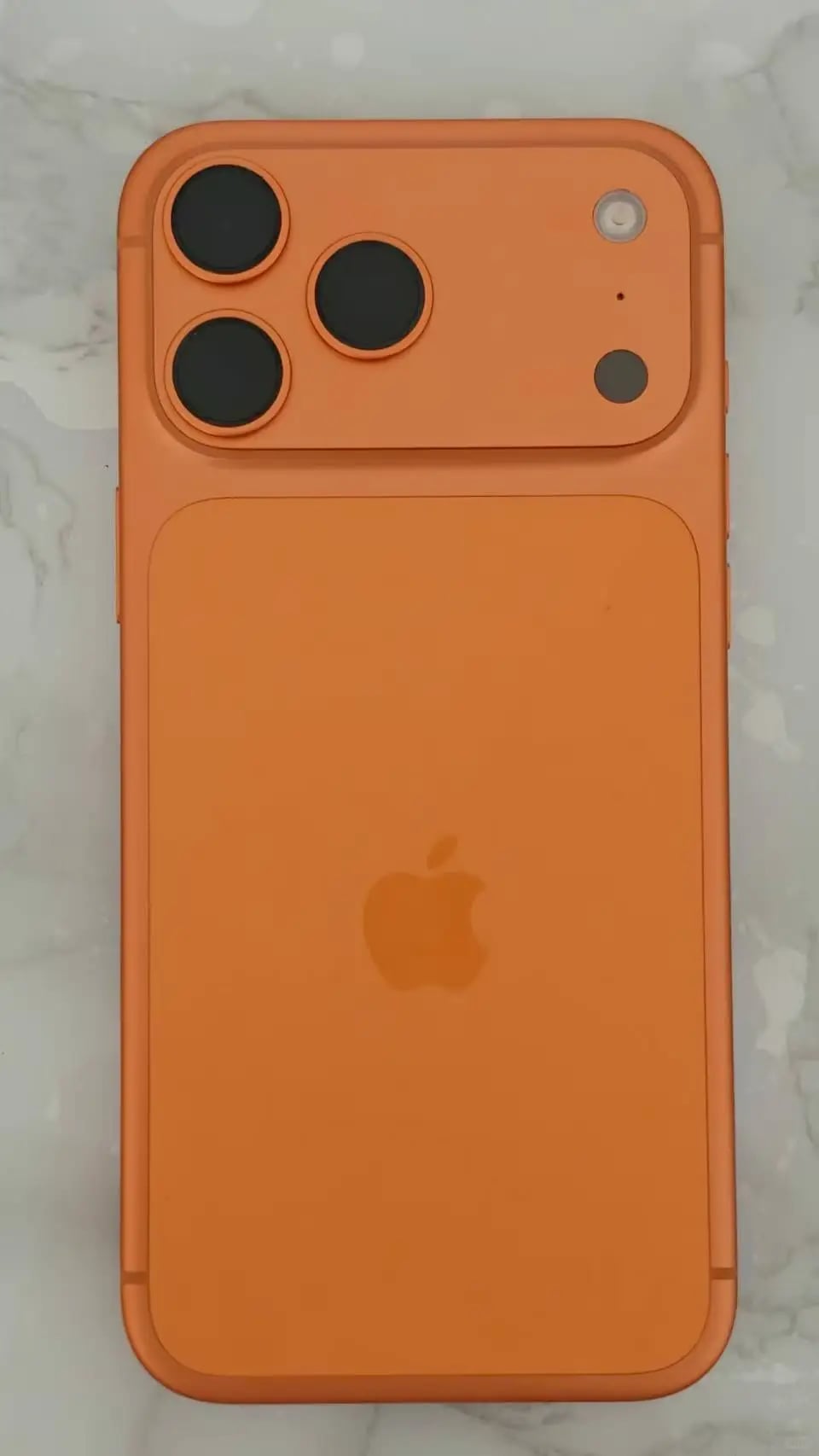 大阪出国行iPhone17promax256G