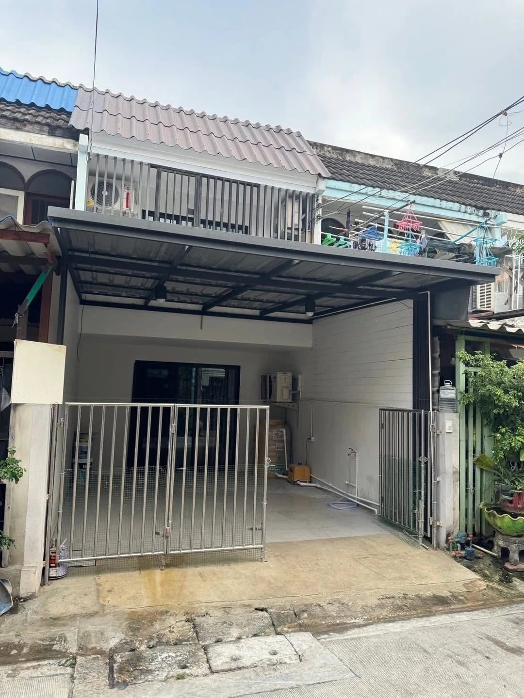 🇹🇭辉煌区联排别墅出租靠近MRT