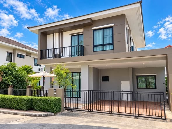 บ้านให้เช่า พัทยามอเตอร์เวย์ ใกล้โรงเรียน MIS เฟอร์ครบ พร้อม