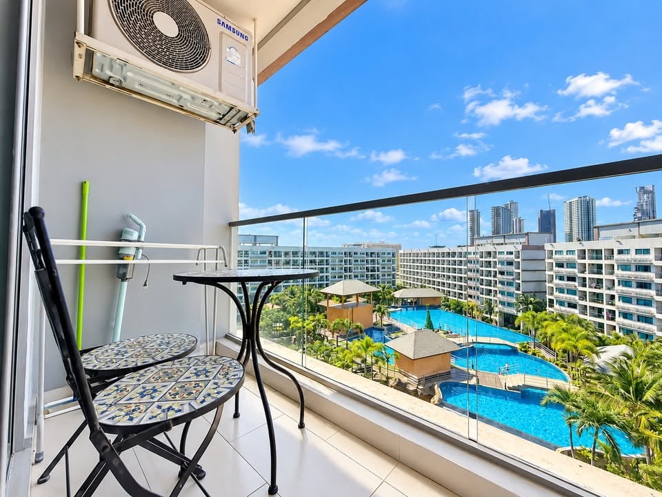 CONDO FOR RENT