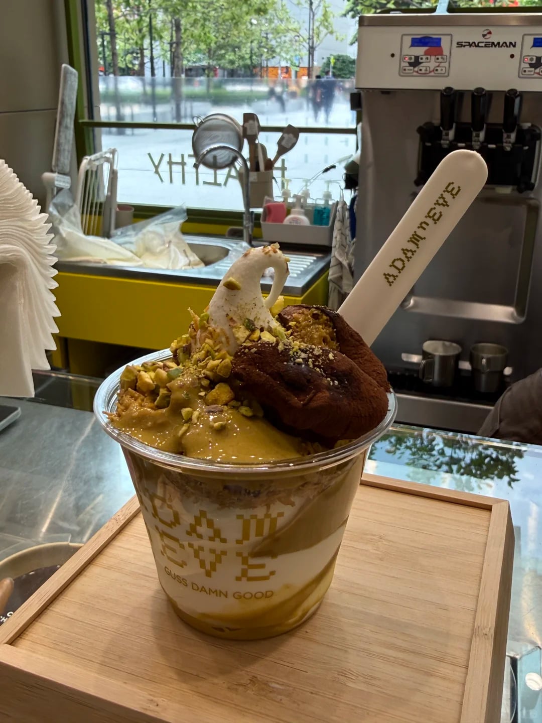 我在曼谷连吃三天的froyo