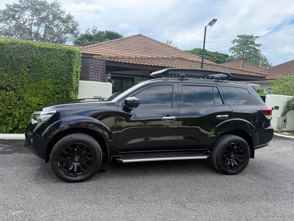 2018 Nissan Terra 2.3 VL 2WD Automatic – Black –