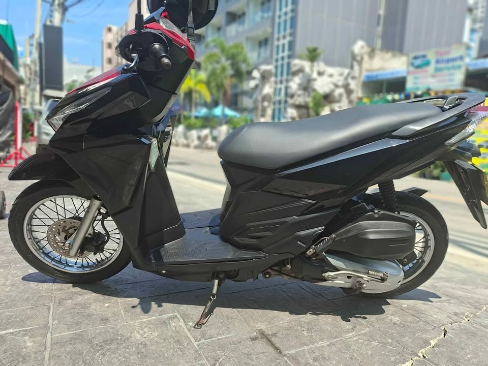 FOR RENT 6 MONTHS.  1699 BAHT PER MONTH..In