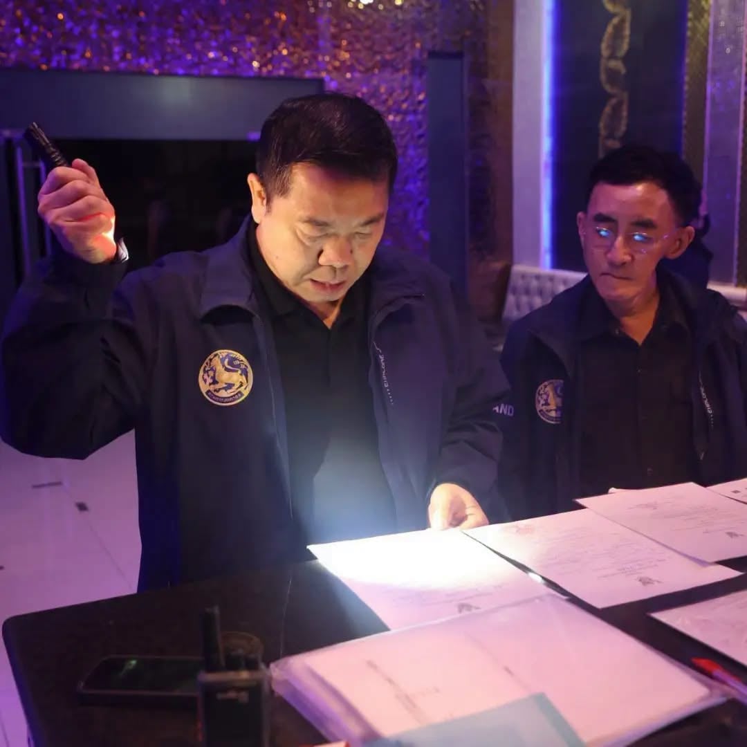泰国副内政部长深夜突袭罗勇府四家KTV，涉嫌无证经营及针对中国客群