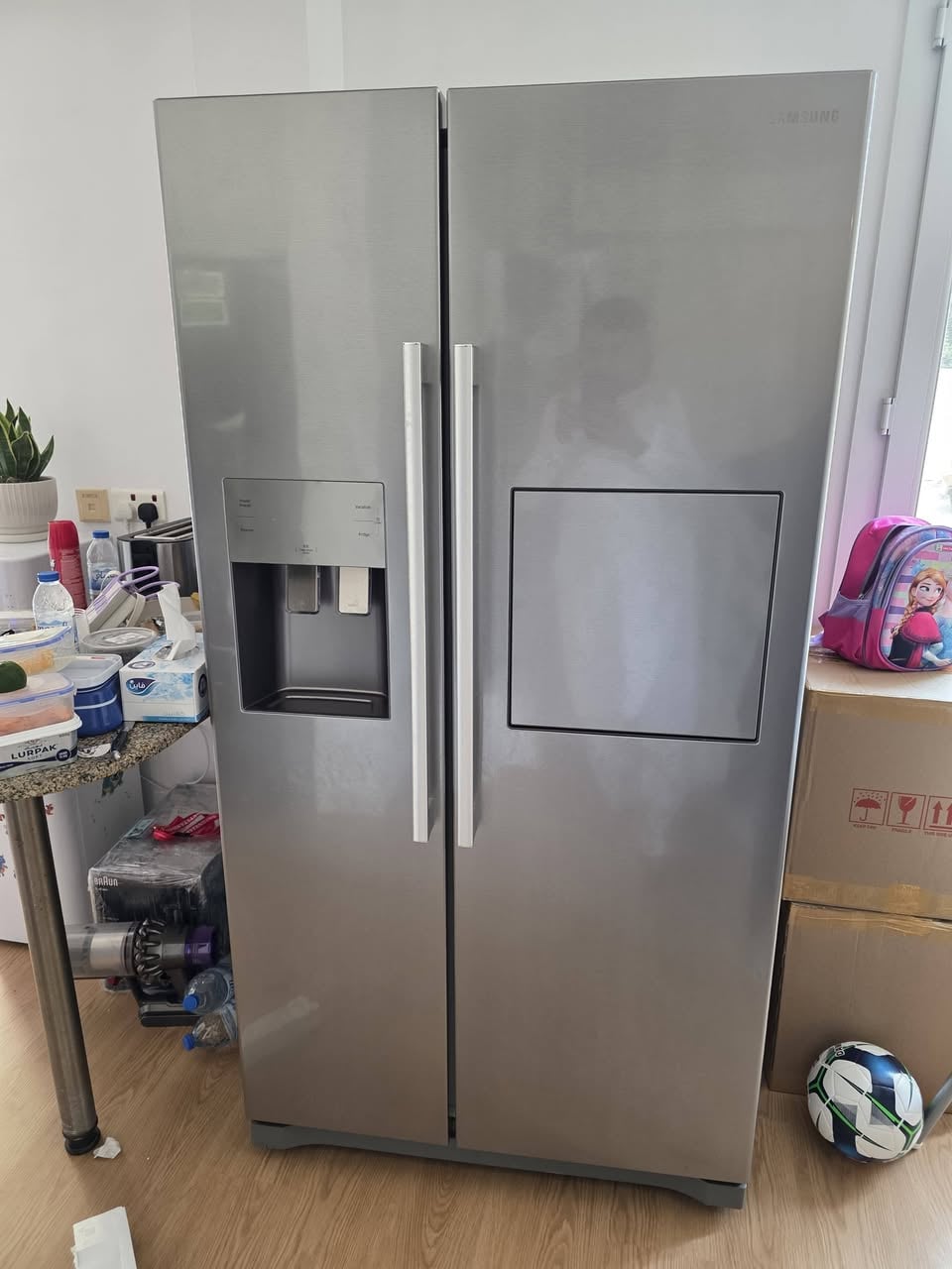 迪拜二手白色家电出售：灶具冰箱洗碗机洗衣机烘干机，支持配送