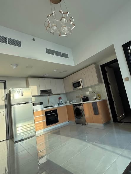 阿尔詹 furnished 一居室公寓，年租金7万迪拉姆，12期支付