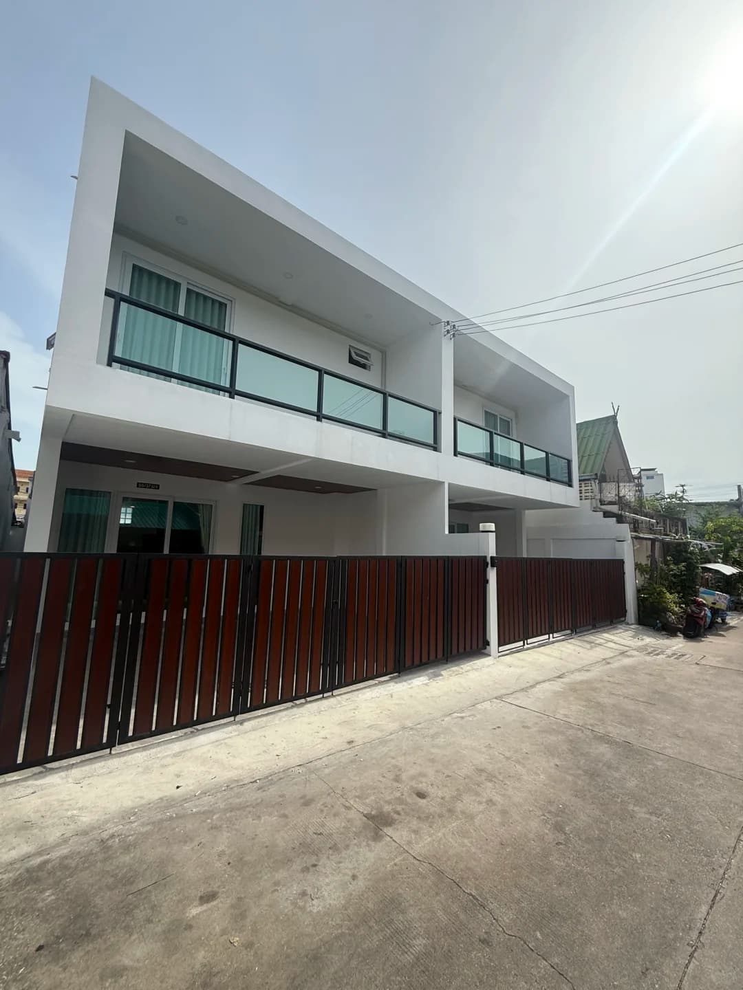 🏡【芭提雅中部 | 联排别墅出租&出售】封面图