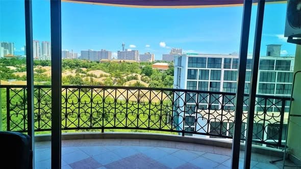 芭提雅Jomtien 52平米精装公寓,带阳台和泳池健身房,售价229万泰铢或月租1.5万封面图