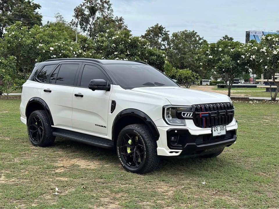 2022款福特撼路者Titanium版:2.0T双涡轮,40万泰铢升级Brembo刹车及锻造轮毂封面图