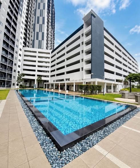 Pantai Dalam Residensi Suria 3房2卫全家具出租封面图