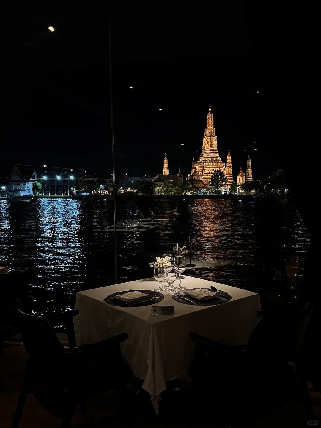 曼谷旅行必做清单:18件值得体验的小事,从湄南河夜景到街头美食封面图